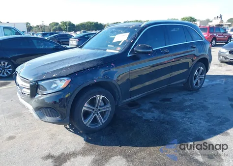 2018 Mercedes-Benz Glc 300 z USA, uszkodzony, nr VIN WDC0G4JB4JV024772